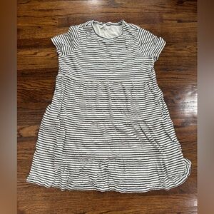 Loft tiered mini dress. L. Never worn.